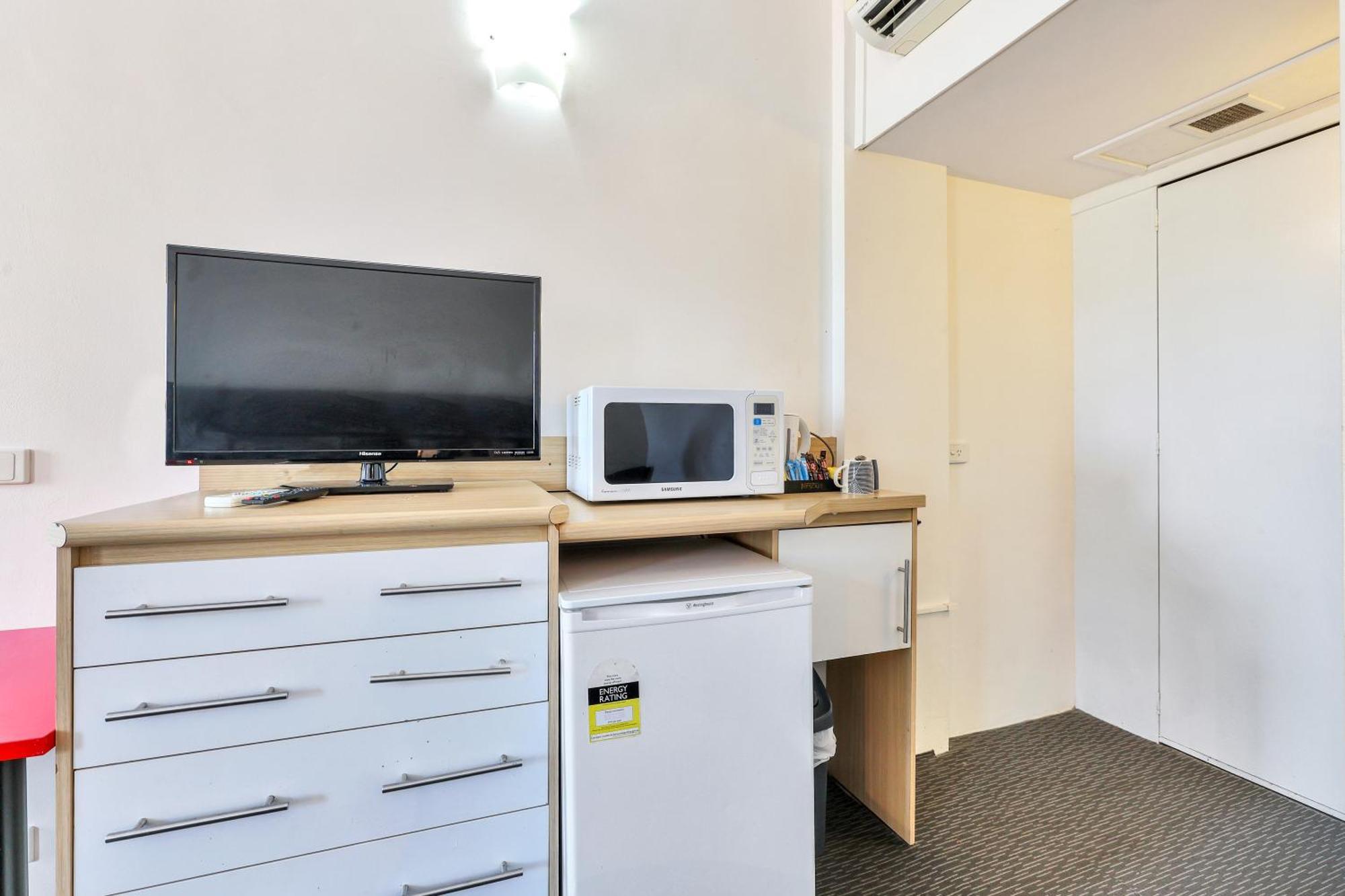 Darwin Poinciana Inn Екстер'єр фото