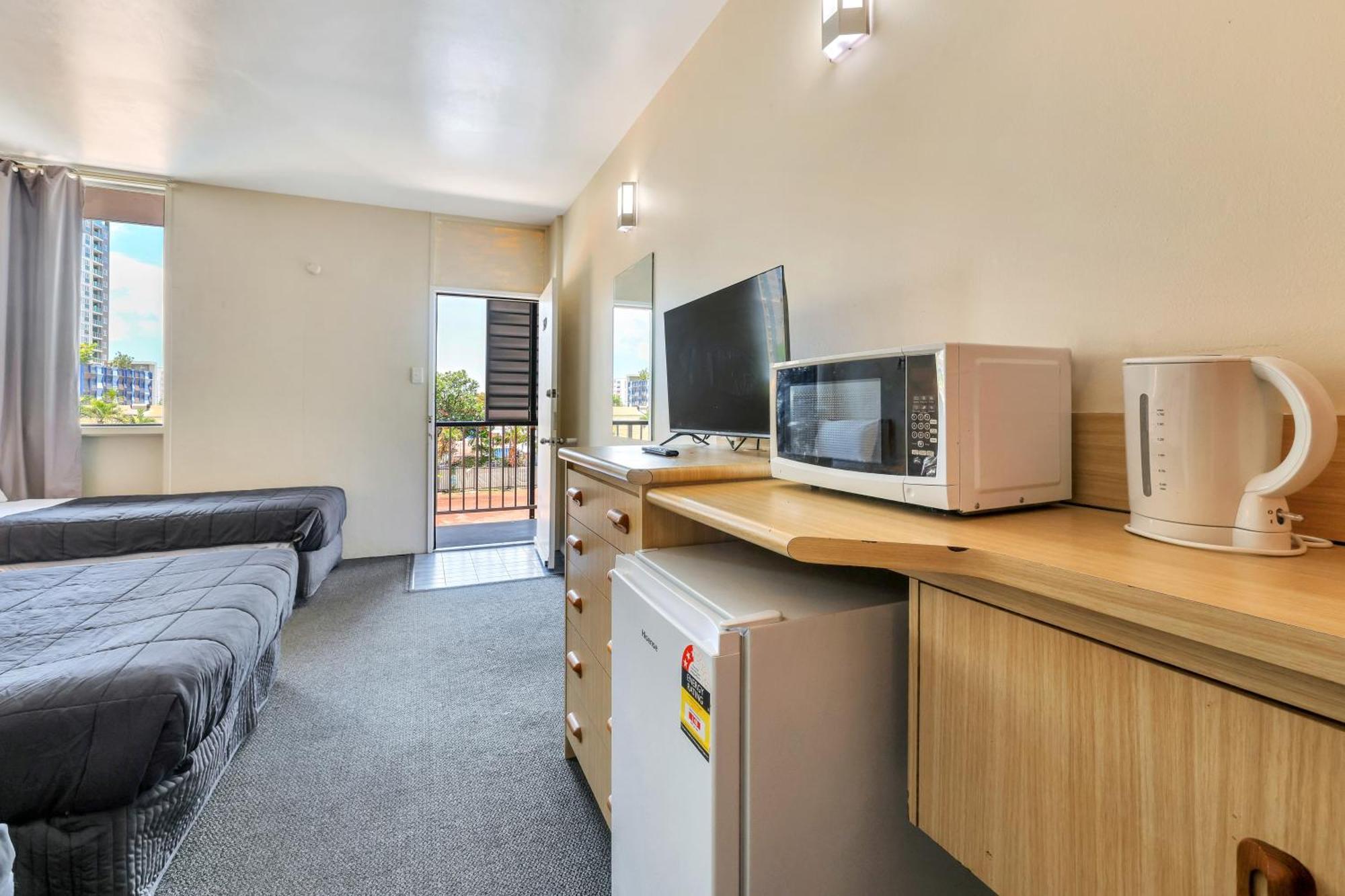 Darwin Poinciana Inn Екстер'єр фото